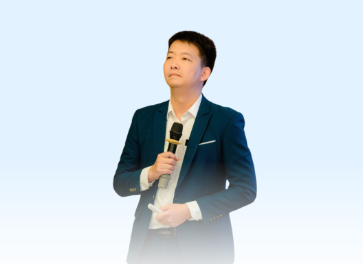 Chuyên gia hướng nghiệp của Sơn Hà – Phạm Khắc Hòa